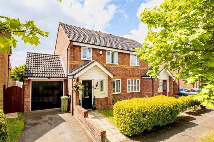 3 Bedroom Semi-Detached House To Rent In Blanchland Circle, Monkston, Milton Keynes, MK10