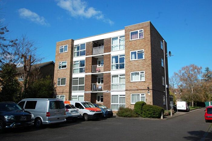 1 Bedroom Flat To Rent In Copers Cope Road, Beckenham, BR3
