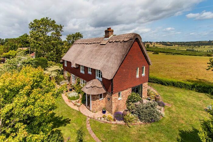 3 Bedroom Detached House For Sale In Broad Street, Icklesham, Winchelsea, TN36