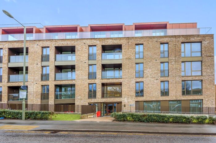 1 Bedroom Flat To Rent In Inglis Way, L, Mill Hill, NW7
