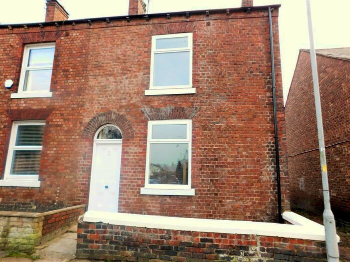 3 Bedroom End Of Terrace House To Rent In Cromwell Road, Prestwich, Manchester, M25