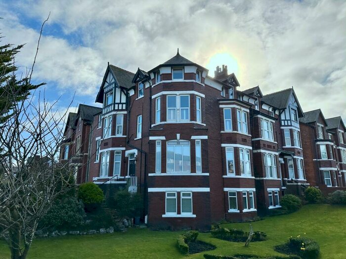 2 Bedroom Flat To Rent In Albany Road, Southport, Merseyside., PR9