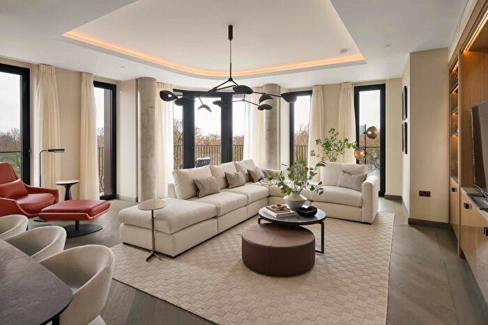 3 Bedroom Flat To Rent In Park Modern, Hyde Park, W2