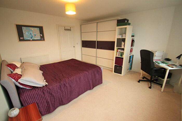 2 Bedroom Apartment To Rent In Newbiggin Place, Leicester, LE4