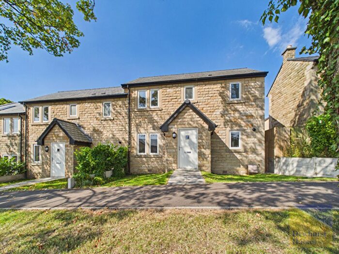 3 Bedroom End Of Terrace House For Sale In Hall Barn Drive, Longridge, PR3