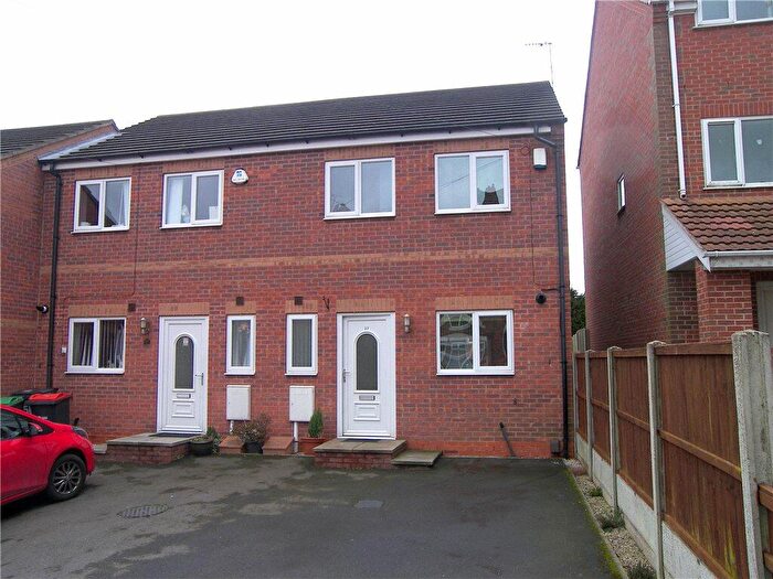 3 Bedroom Semi-Detached House To Rent In Fishers Street, Kirkby-in-Ashfield, Nottingham, NG17