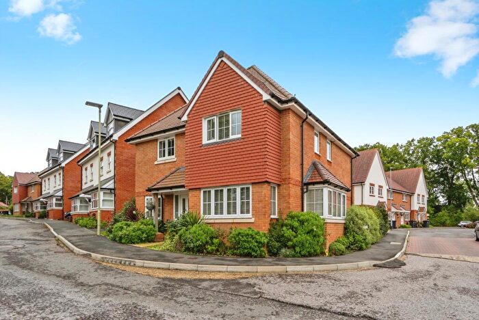 4 Bedroom Detached House For Sale In Hudson Gardens, Waterlooville, Hampshire, PO8
