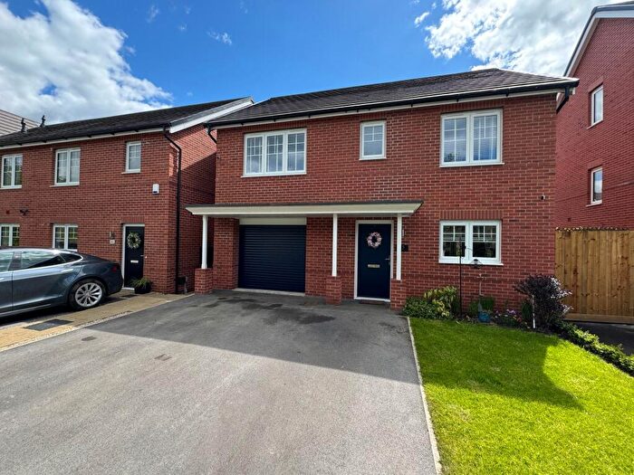 4 Bedroom Detached House For Sale In Marble Drive, Newhall, DE11