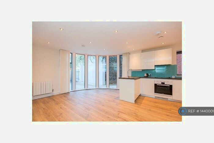1 Bedroom Flat To Rent In Lewes Mansions, Lewes, BN7