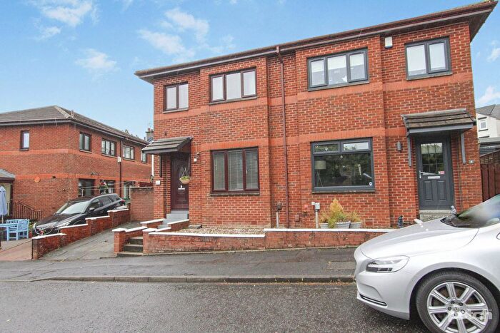 3 Bedroom Semi Detached House For Sale In Armour Square, Johnstone, PA5