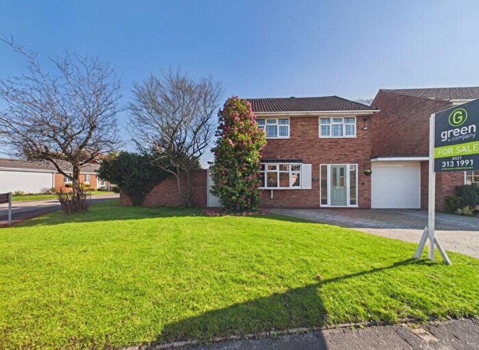4 Bedroom Detached House For Sale In Shottery Grove, Sutton Coldfield, B76