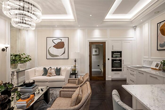 2 Bedroom Flat To Rent In Prince Of Wales Terrace, Kensington, W8