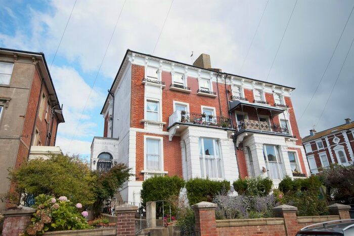 3 Bedroom Flat To Rent In . St John's Road, St Leonard's On Sea, TN37