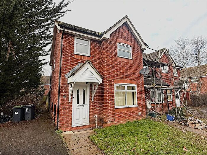 3 Bedroom Semi-Detached House To Rent In Douglas Gardens, Havant, Hampshire, PO9
