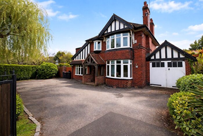 5 Bedroom Detached House For Sale In Aughton Lane, Aston, Sheffield, S26