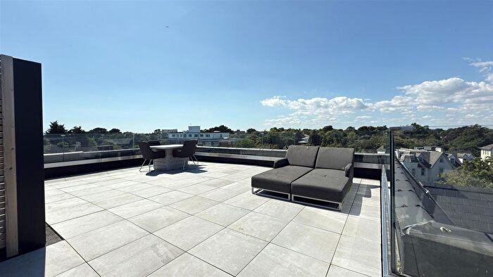 3 Bedroom Flat To Rent In The Montague, Durley Road South, BH2
