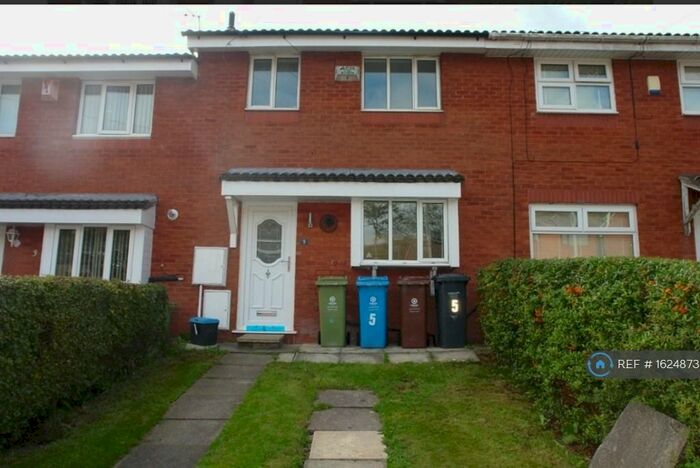 2 Bedroom Terraced House To Rent In Salem Grove, Oldham, OL4