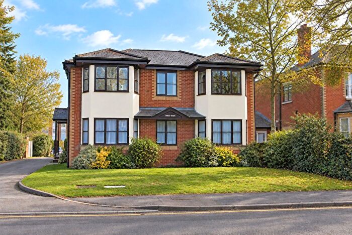 Property To Rent In Claremont Avenue, Woking, Surrey, GU22