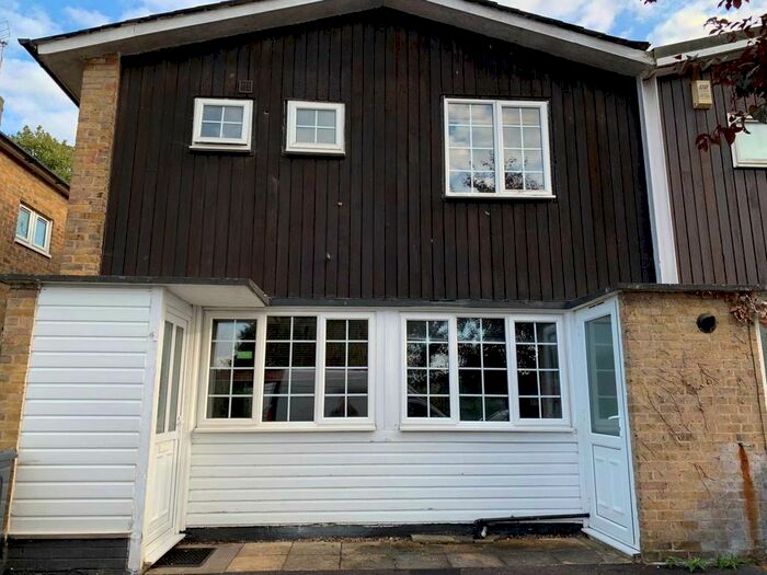 4 Bedroom Property To Rent In Aldykes, Hatfield, AL10