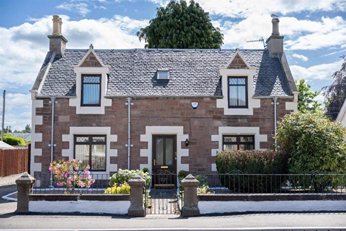 3 Bedroom Detached House For Sale In Drumbuie, Glenurquhart Road, Inverness, IV3