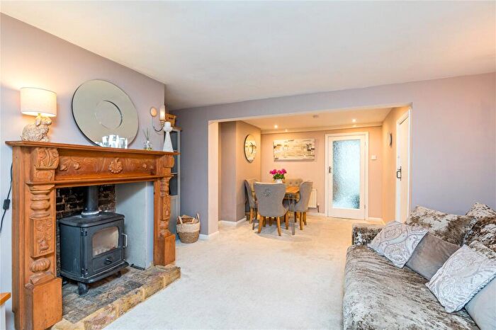 2 Bedroom End Of Terrace House For Sale In High Street, Great Wakering, Essex, SS3