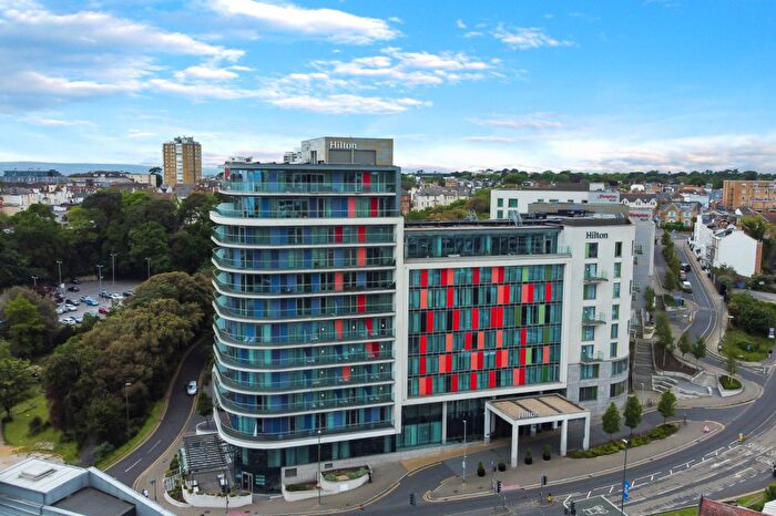 1 Bedroom Apartment For Sale In Terrace Mount, Bournemouth, BH2