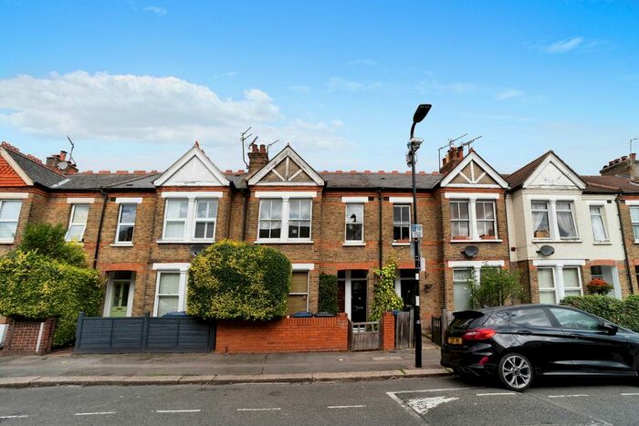2 Bedroom Flat To Rent In Cumberland Road, Hanwell, W7