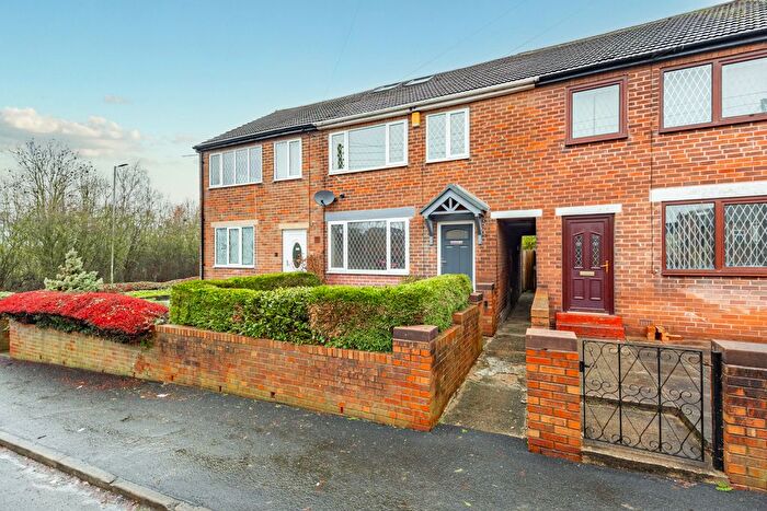 3 Bedroom Terraced House For Sale In Stanley Street, Featherstone, WF7