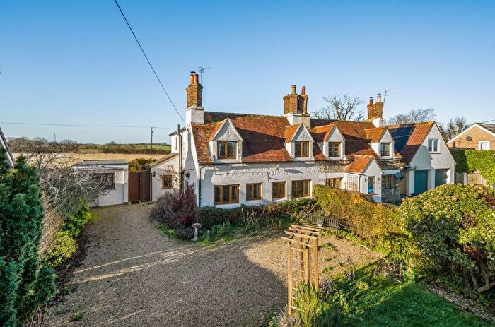 3 Bedroom Semi-detached House For Sale In Bedford Road, Stagsden, Bedford, MK43