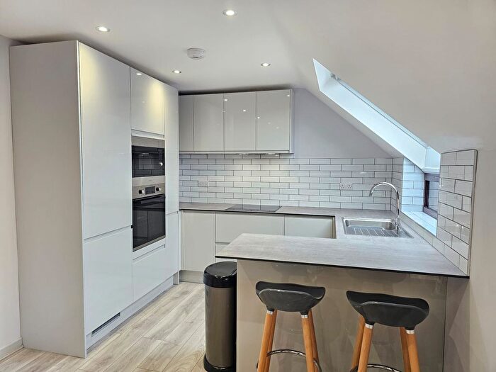 1 Bedroom Flat To Rent In Canada Way, Bristol, City Of, BS1