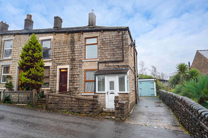 2 Bedroom End Of Terrace House For Sale In New Road, Tintwistle, Glossop, SK13