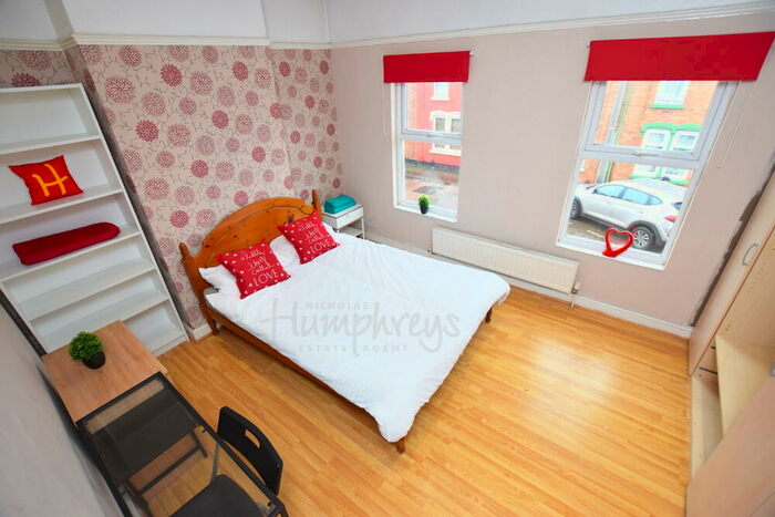 4 Bedroom Terraced House To Rent In Euston Road, Far Cotton, Northampton, NN4