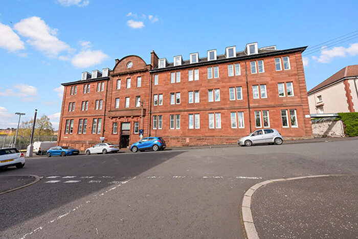 2 Bedroom Apartment For Sale In Quarrybrae Street, Parkhead, Glasgow, G31
