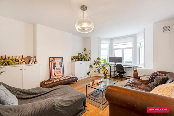 2 Bedroom Flat To Rent In Shepherds Bush Road, London, W6