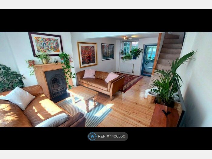 3 Bedroom Terraced House To Rent In Margaret Street, Brighton, BN2