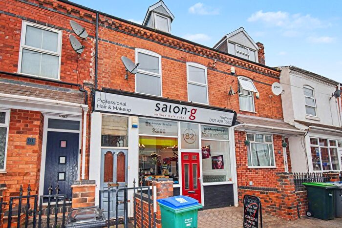 3 Bedroom Retail For Sale In Three Shires Oak Road Smethwick, Birmingham, B67