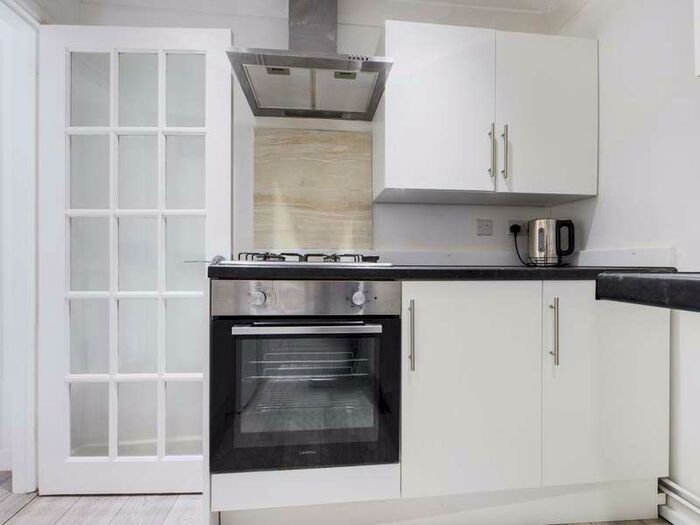 2 Bedroom Property To Rent In St James Street, Brighton, BN2