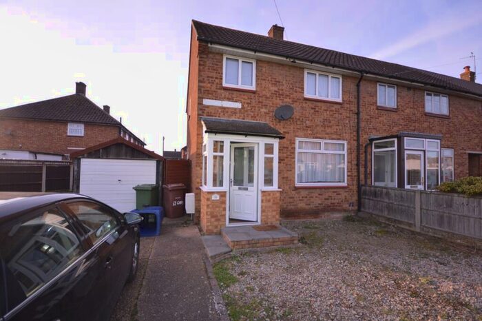 3 Bedroom Semi-Detached House To Rent In Cample Lane, South Ockendon, Essex, RM15