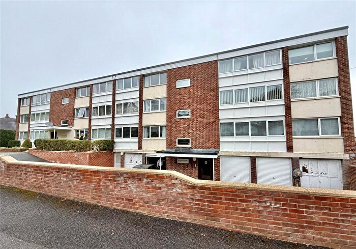 2 Bedroom Apartment For Sale In Lascelles Road, Bournemouth, Dorset, BH7