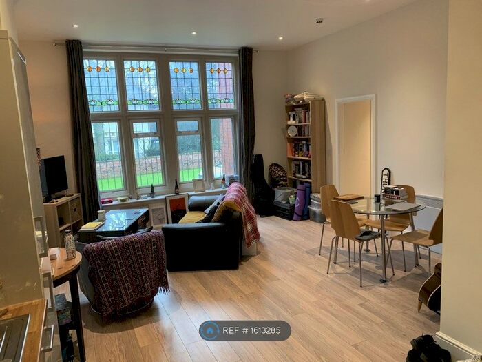 1 Bedroom Flat To Rent In North Hill Road, Leeds, LS6