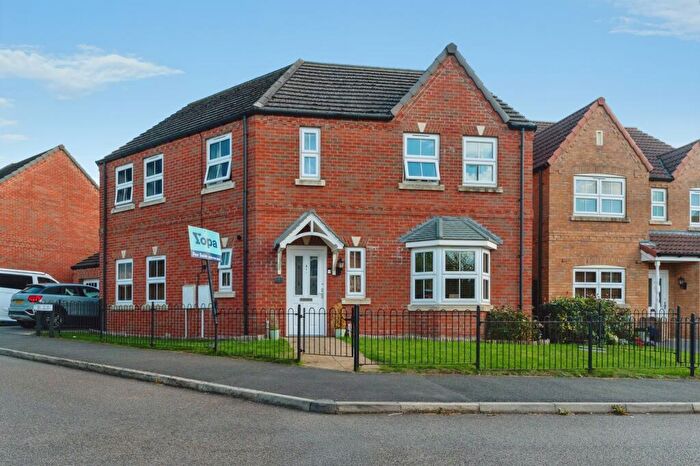 4 Bedroom Detached House For Sale In Syfer Close, Caistor, LN7