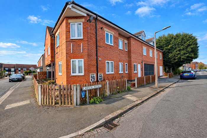 2 Bedroom Apartment To Rent In Lawson Avenue, Long Eaton, NG10