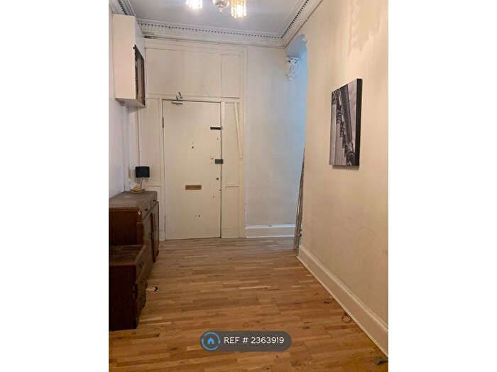 3 Bedroom Flat To Rent In Rupert Street, Glasgow, G4
