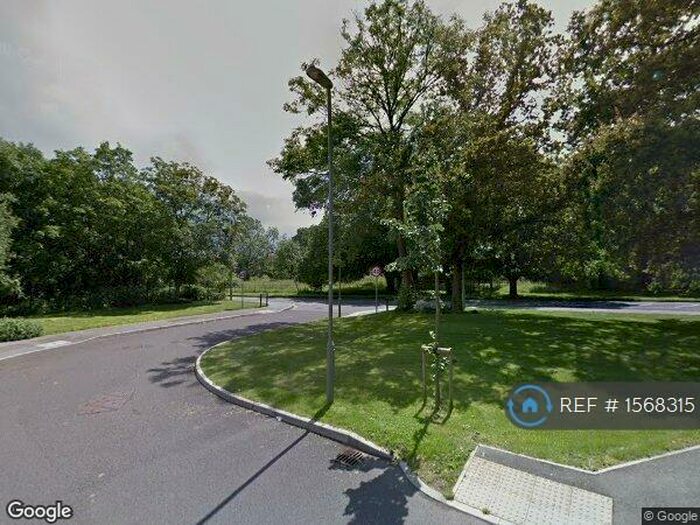 3 Bedroom Semi-Detached House To Rent In Sandmartin Close, Eastleigh, SO50