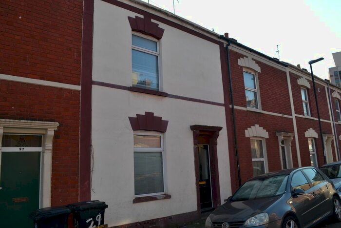 4 Bedroom Terraced House To Rent In Granville Street, Barton Hill, Bristol, BS5