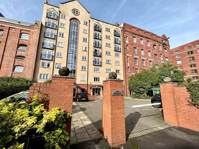 2 Bedroom Apartment To Rent In City Centre, The Mill House, BS1