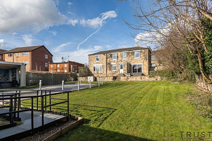 5 Bedroom Detached House For Sale In Horbury Road, Ossett, WF5