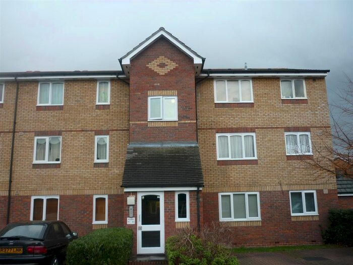 1 Bedroom Flat To Rent In Shortlands Close, Belvedere, DA17