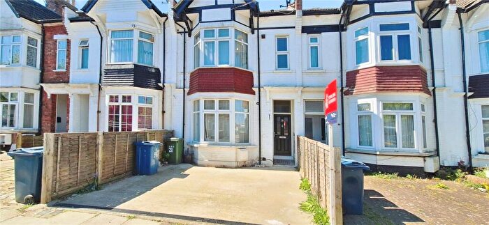 4 Bedroom Terraced House To Rent In Eastcote Road, Harrow, HA2