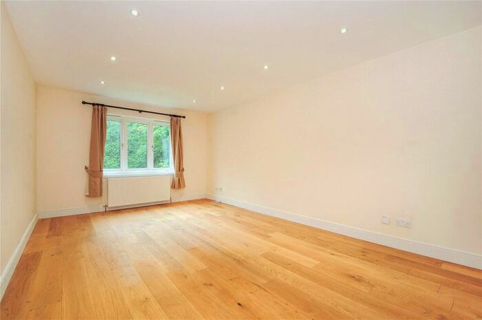 2 Bedroom Apartment To Rent In Savoy Court, Garfield Road, Camberley, Surrey, GU15